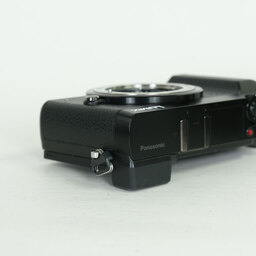 Panasonic LUMIX DMC-GX7MK2 ボディ ブラック