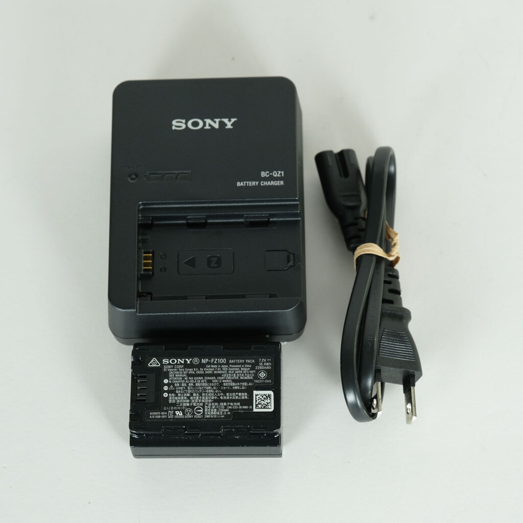 SONY α7 IV(ILCE-7M4) SONY α7 IV(ILCE-7M4)