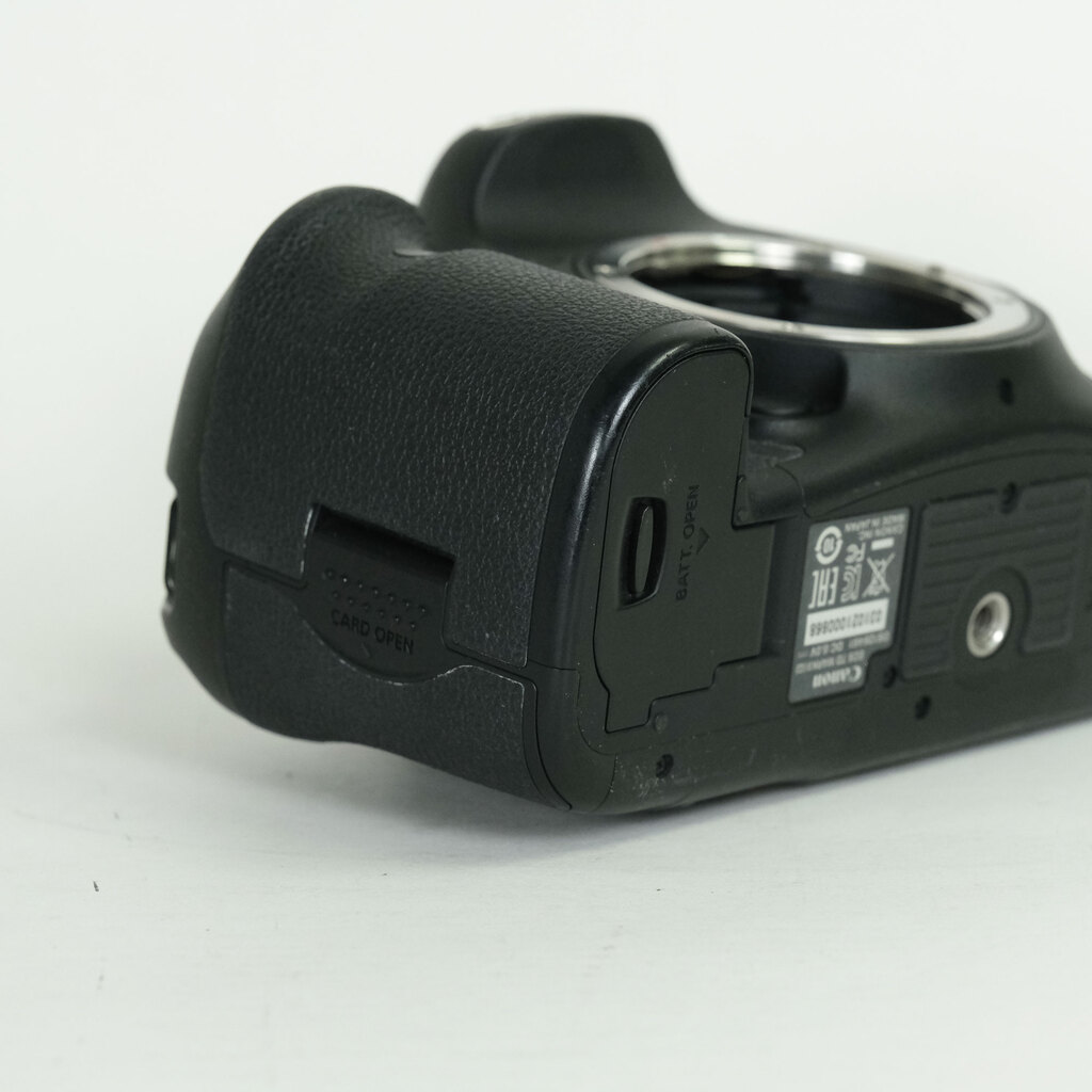 Canon EOS 7D Mark II