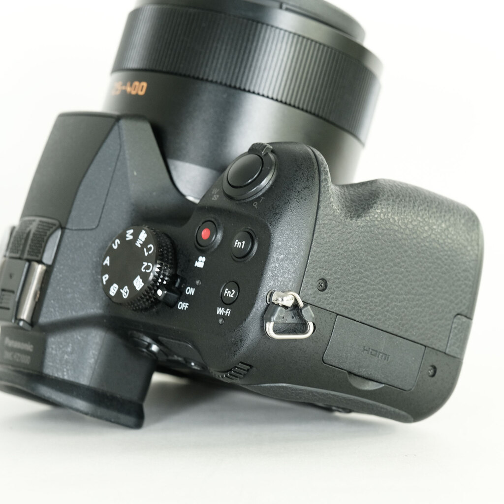 Panasonic LUMIX DMC-FZ1000