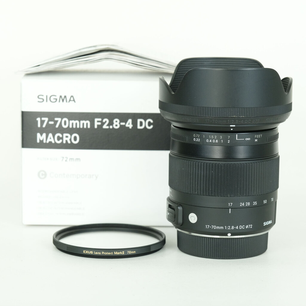 SIGMA Contemporary 17-70mm F2.8-4 DC MACRO HSM (ペンタックス用) SIGMA Contemporary 17-70mm F2.8-4 DC MACRO HSM (ペンタックス用)