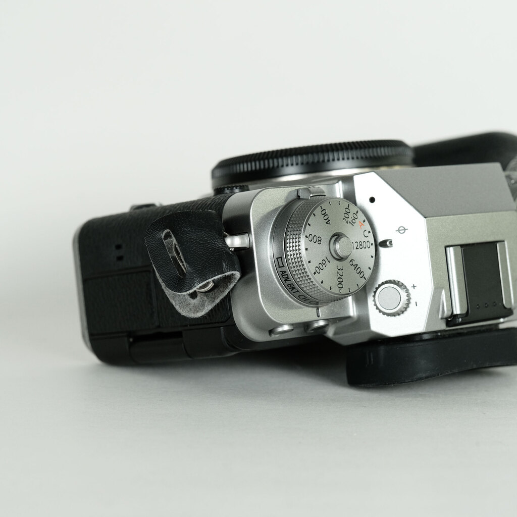 FUJIFILM X-T4 FUJIFILM X-T4