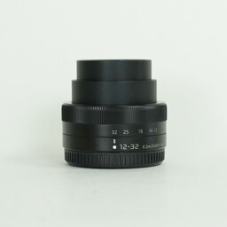 Panasonic LUMIX G VARIO 12-32mm / F3.5-5.6 ASPH. / MEGA O.I.S.