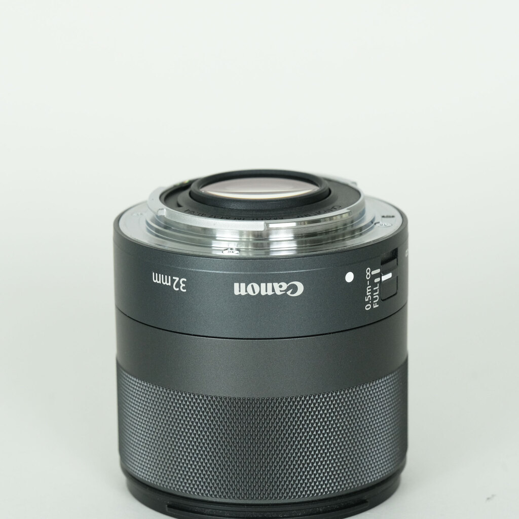 Canon EF-M32mm F1.4 STMの出品 | ONE SCENE（ワンシーン）