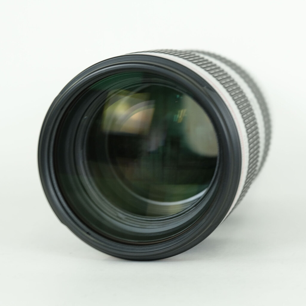 Canon EF70-200mm F2.8L IS III USM Canon EF70-200mm F2.8L IS III USM