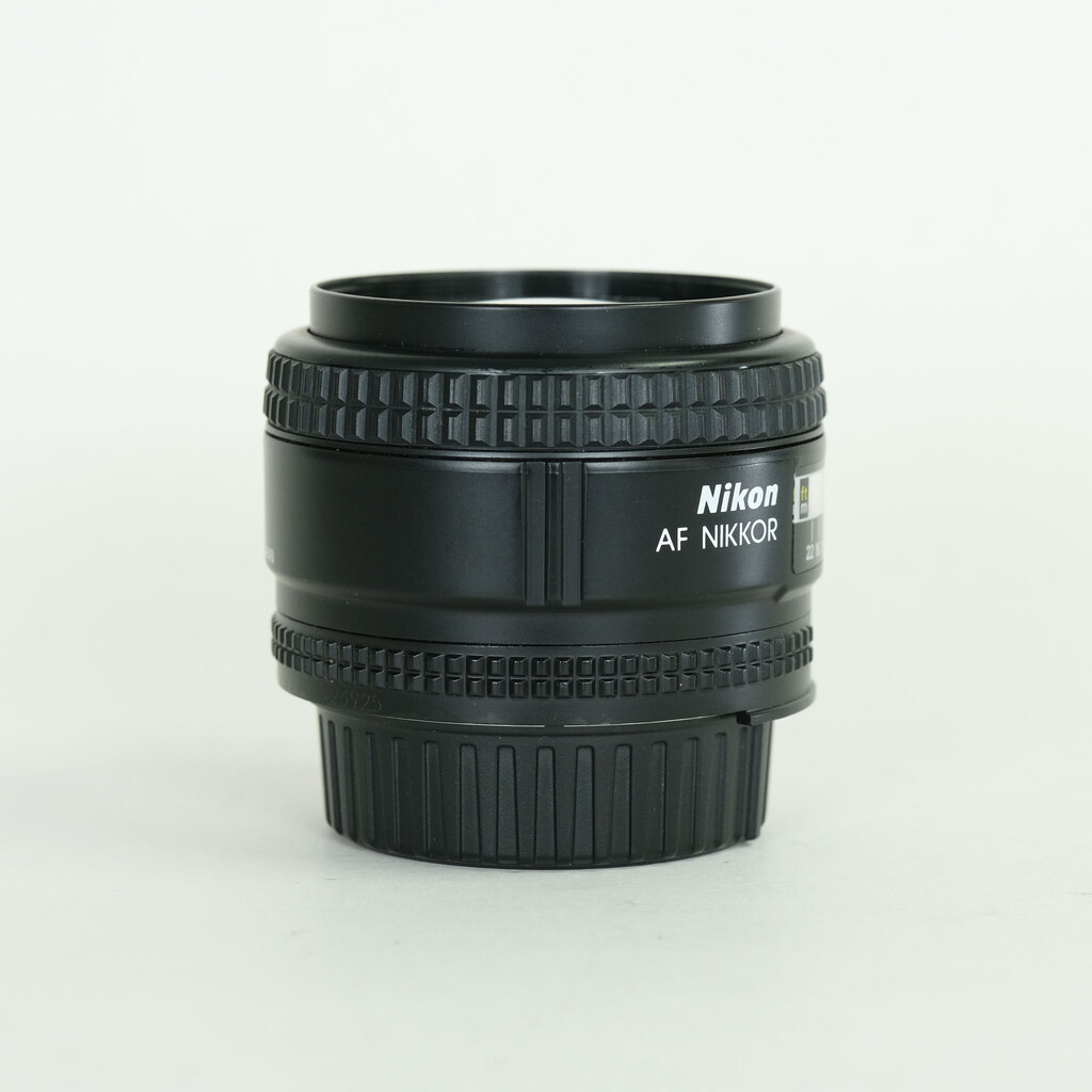 Nikon Ai AF Nikkor 24mm F2.8D