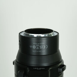 Nikon NIKKOR Z 180-600mm f/5.6-6.3 VR Nikon NIKKOR Z 180-600mm f/5.6-6.3 VR