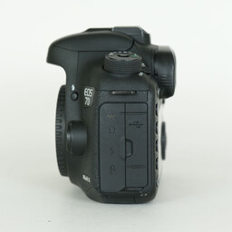 Canon EOS 7D Mark II