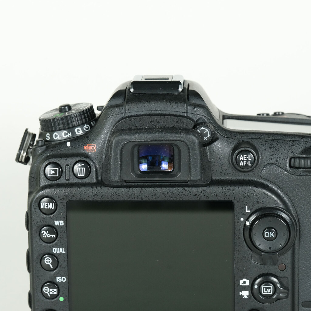 Nikon D7100の出品 | ONE SCENE（ワンシーン）