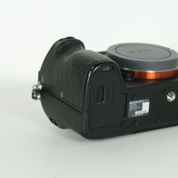 SONY α7 III（ILCE-7M3）