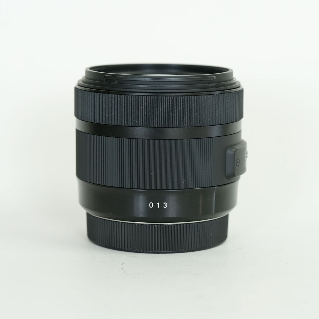 SIGMA 30mm F1.4 DC HSM | Art [キヤノン用]