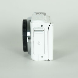 Panasonic LUMIX DMC-GF6-W ボディ ホワイト