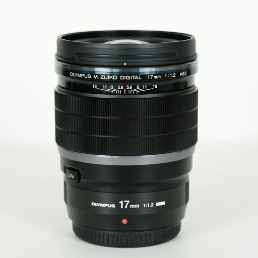 OLYMPUS M.ZUIKO DIGITAL ED 17mm F1.2 PRO