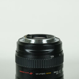 Canon EF24-105mm F4L IS USM Canon EF24-105mm F4L IS USM