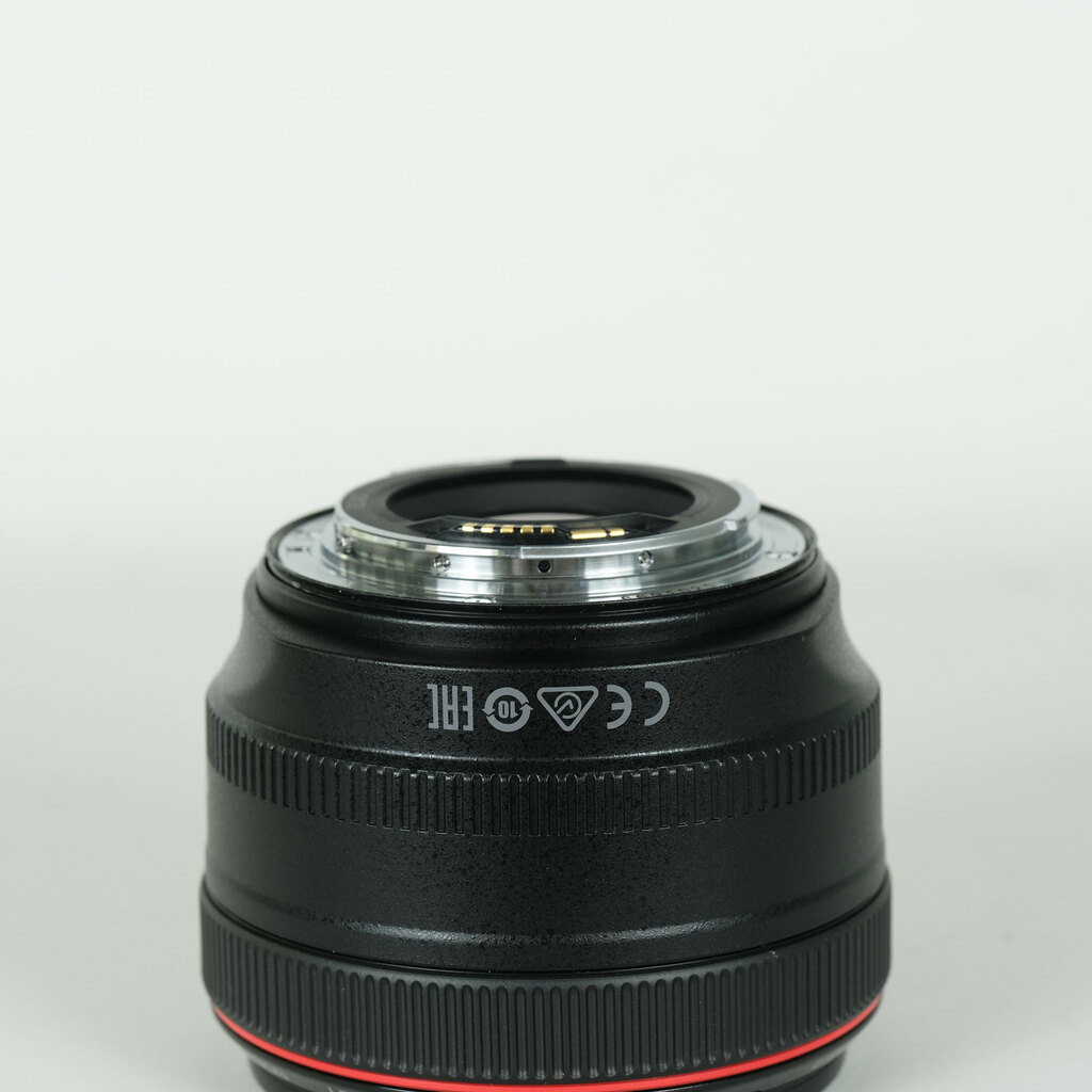 Canon EF50mm F1.2L USM Canon EF50mm F1.2L USM