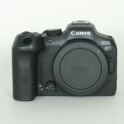 Canon EOS R7