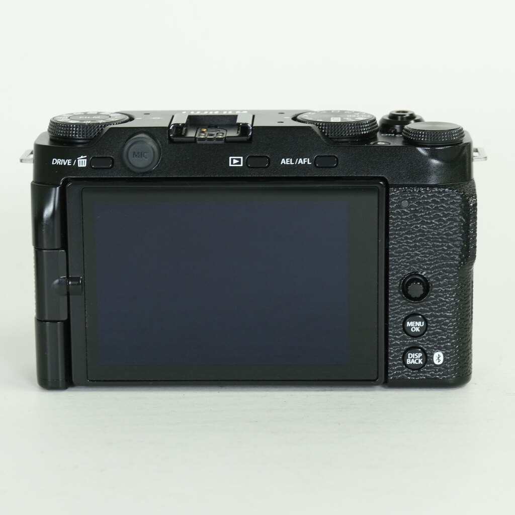 FUJIFILM X-M5 FUJIFILM X-M5