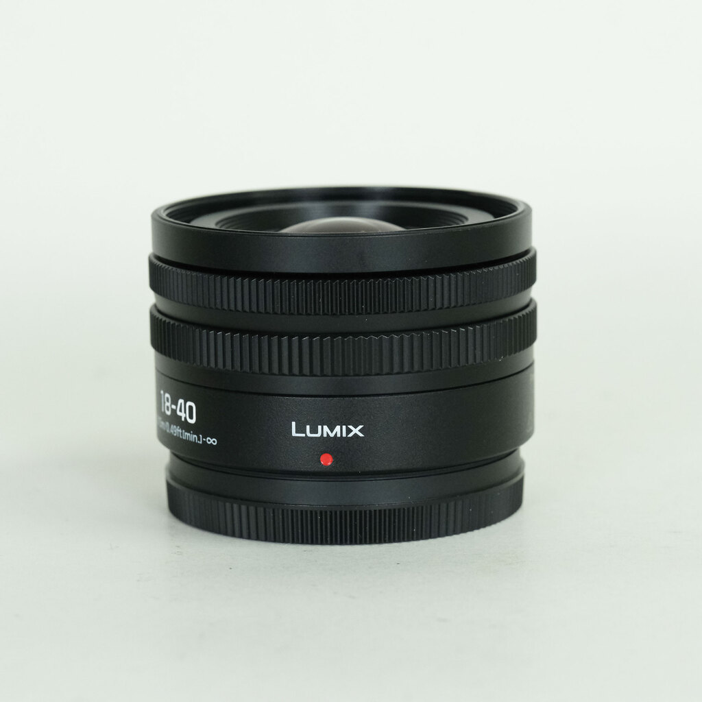 Panasonic LUMIX S 18-40mm F4.5-6.3