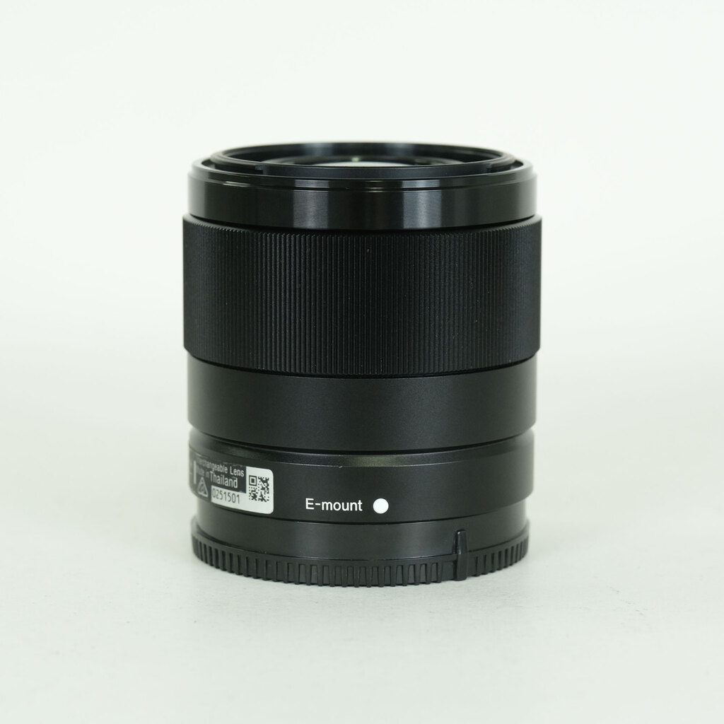 SONY FE 28mm F2 SEL28F20