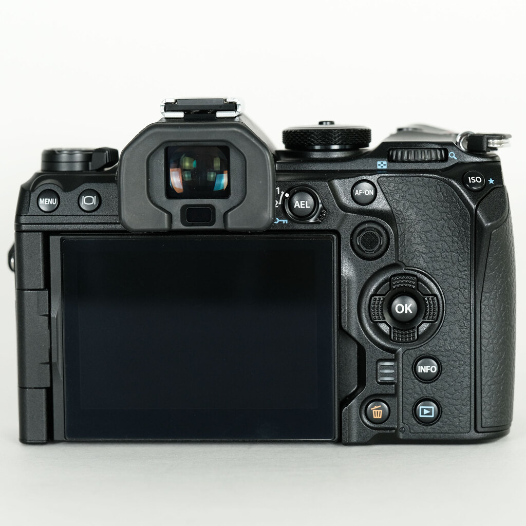 OM SYSTEM OM-1 Mark II