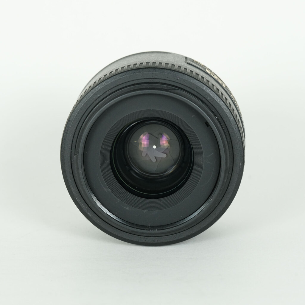 Nikon AF-S DX NIKKOR 35mm f/1.8Gの出品 | ONE SCENE（ワンシーン）