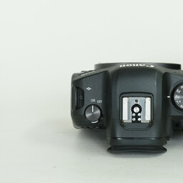 Canon EOS R6