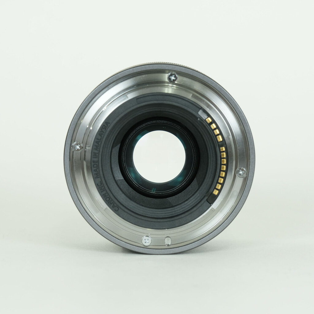 Canon RF50mm F1.8 STM Canon RF50mm F1.8 STM