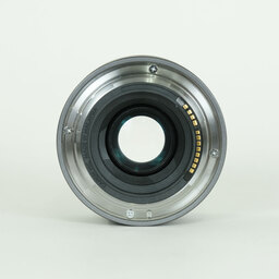 Canon RF50mm F1.8 STM Canon RF50mm F1.8 STM