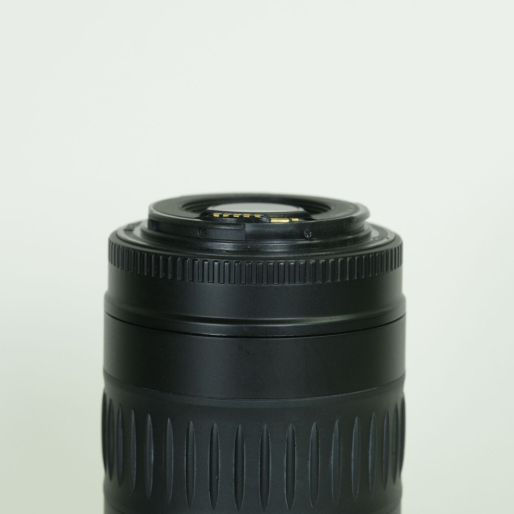 Canon EF90-300mm F4.5-5.6 USM