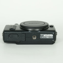 Canon EOS M ボディ ブラック Canon EOS M ボディ ブラック