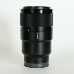 SONY FE 90mm F2.8 Macro G OSS SEL90M28G