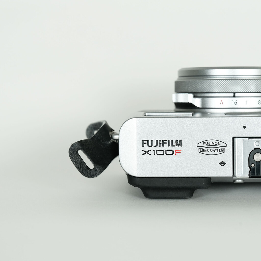 FUJIFILM X100F シルバー