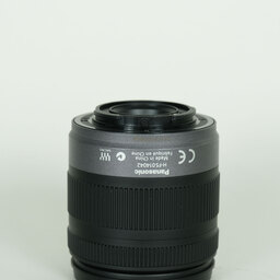 Panasonic LUMIX G 14-42mm F3.5-5.6 ASPH. MEGA O.I.S. H-FS014042 Panasonic LUMIX G 14-42mm F3.5-5.6 ASPH. MEGA O.I.S. H-FS014042