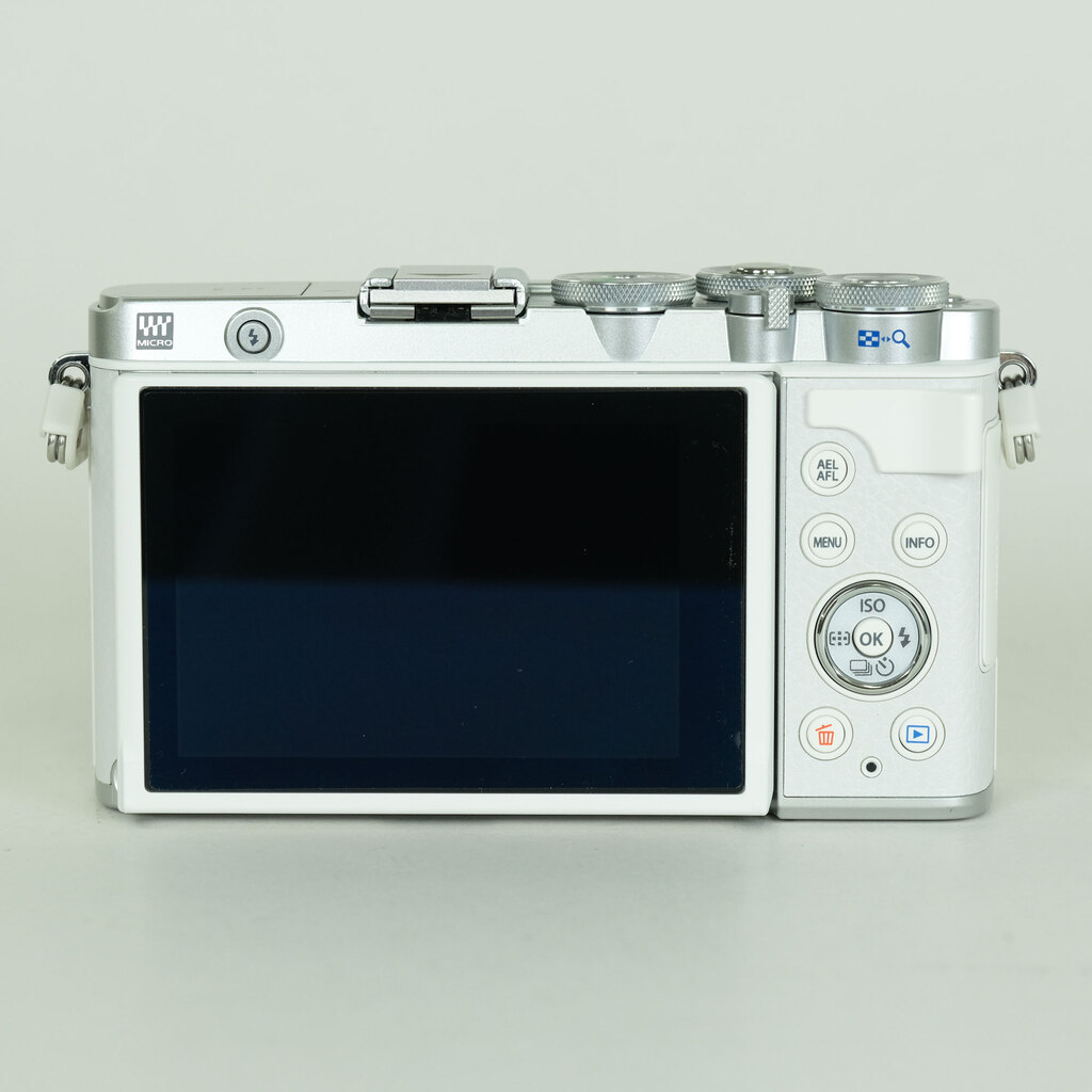 OLYMPUS PEN E-P7 OLYMPUS PEN E-P7