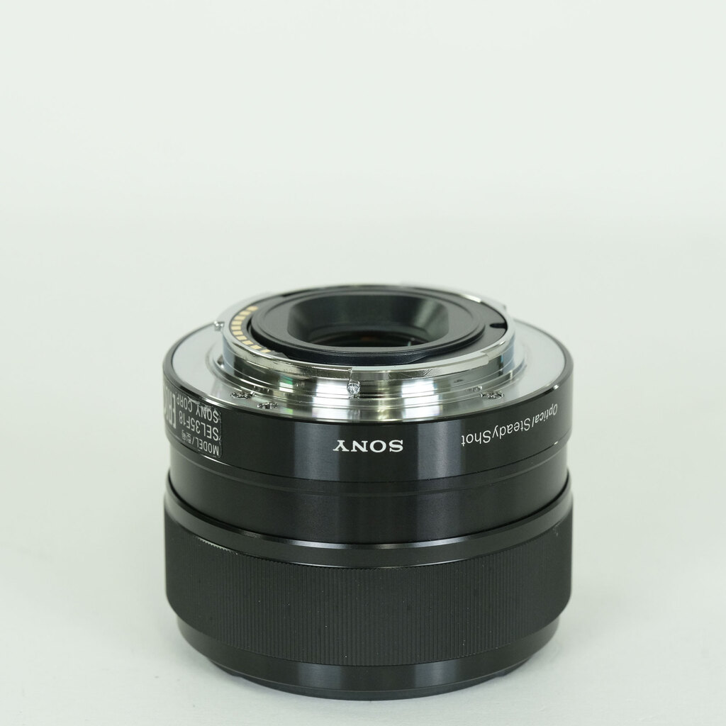 SONY E 35mm F1.8 OSS SEL35F18