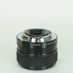 SONY E 35mm F1.8 OSS SEL35F18