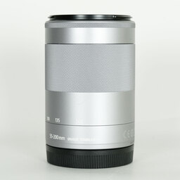 Canon EF-M55-200mm F4.5-6.3 IS STM シルバー