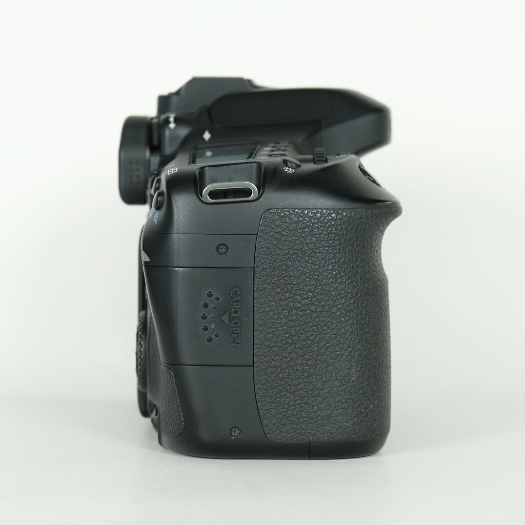 Canon EOS 80Dの出品 | ONE SCENE（ワンシーン）