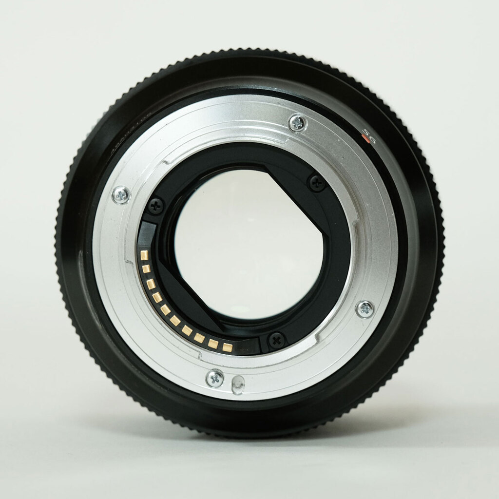 FUJIFILM XF56mmF1.2 R