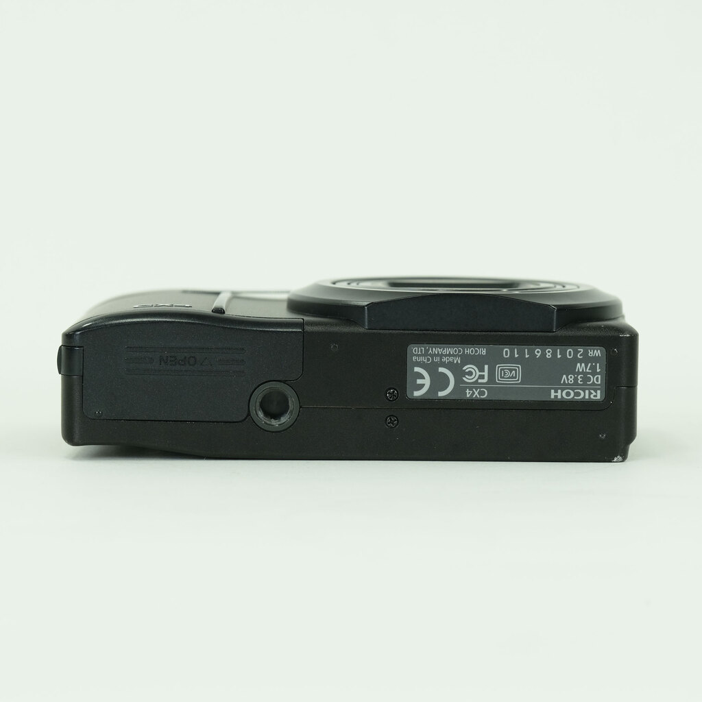 RICOH CX4 ブラック RICOH CX4 ブラック