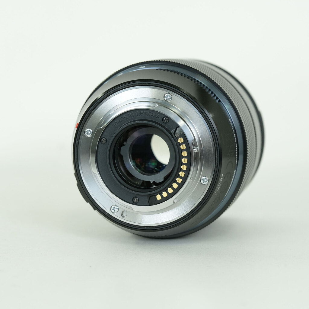 OLYMPUS M.ZUIKO DIGITAL ED 12-40mm F2.8 PRO II