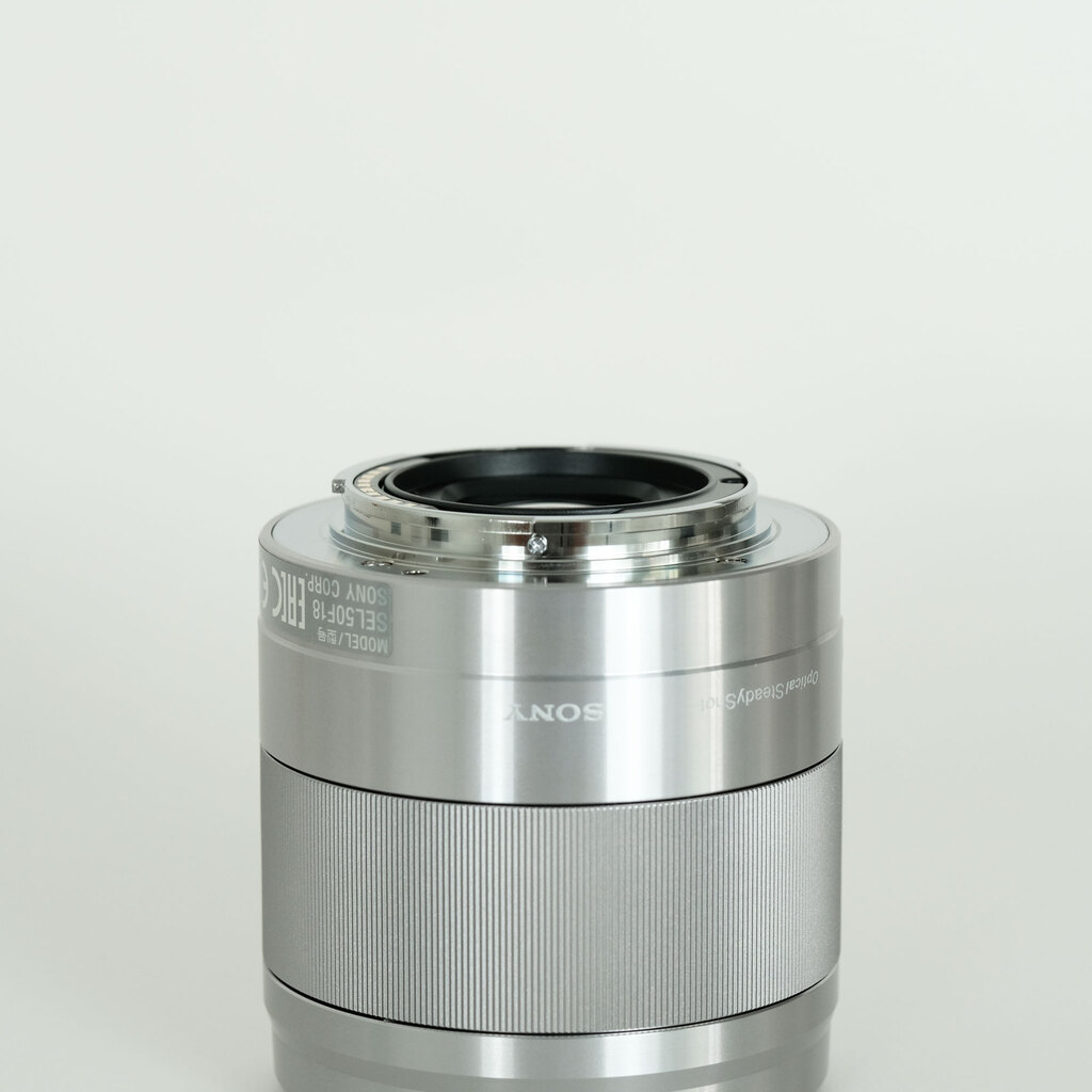 SONY E 50mm F1.8 OSS SEL50F18 SONY E 50mm F1.8 OSS SEL50F18