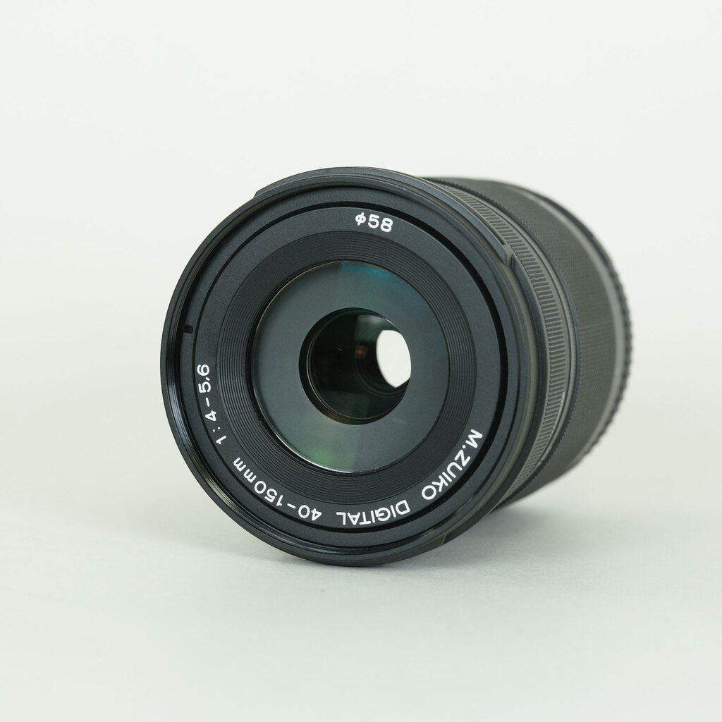 OM SYSTEM M.ZUIKO DIGITAL ED 40-150mm F4.0-5.6 R ブラック OM SYSTEM M.ZUIKO DIGITAL ED 40-150mm F4.0-5.6 R ブラック