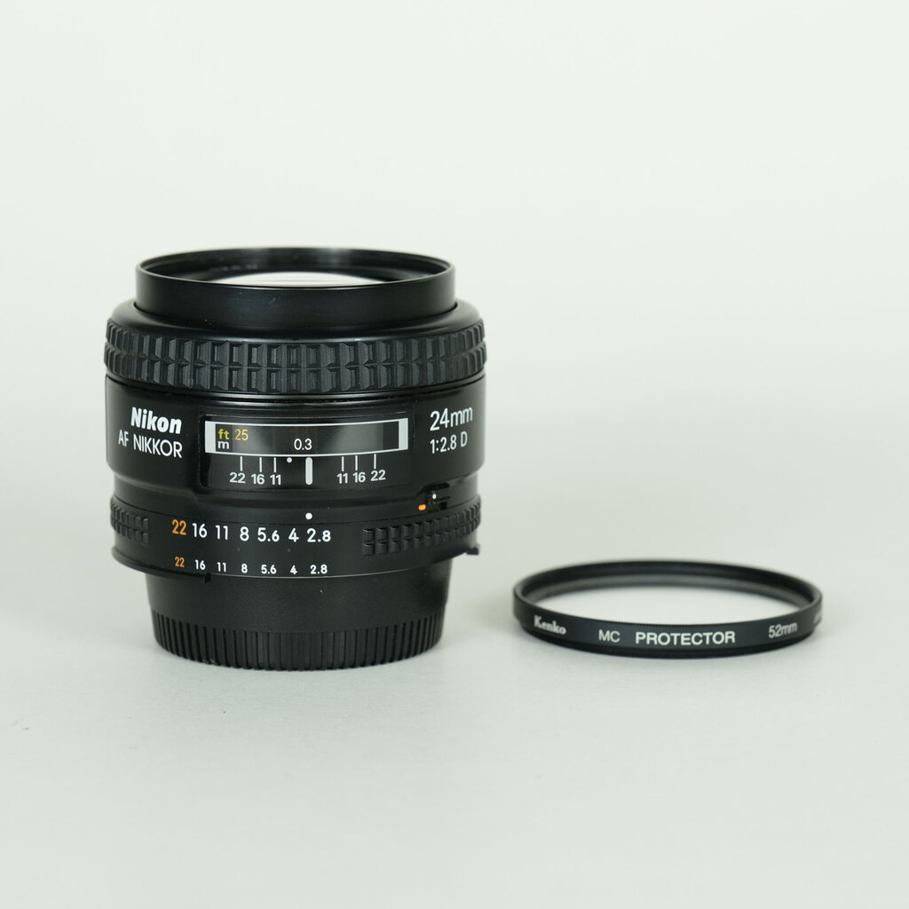 Nikon Ai AF Nikkor 24mm F2.8D