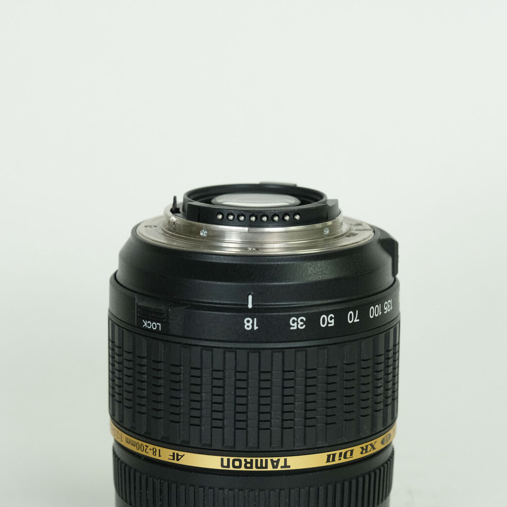 TAMRON AF18-200mmF3.5-6.3XR DiII/A14N2(ニコン用/モーター内蔵) TAMRON AF18-200mmF3.5-6.3XR DiII/A14N2(ニコン用/モーター内蔵)