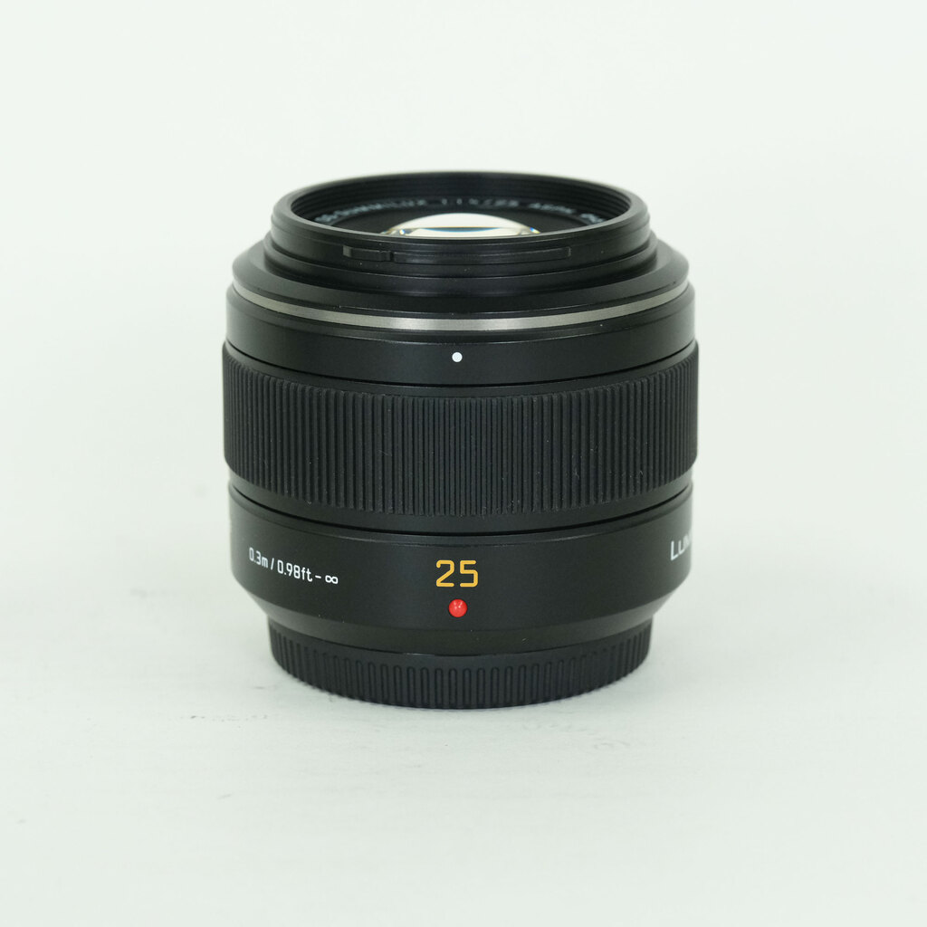 Panasonic LEICA DG SUMMILUX 25mm F1.4 ASPH. H-X025 Panasonic LEICA DG SUMMILUX 25mm F1.4 ASPH. H-X025