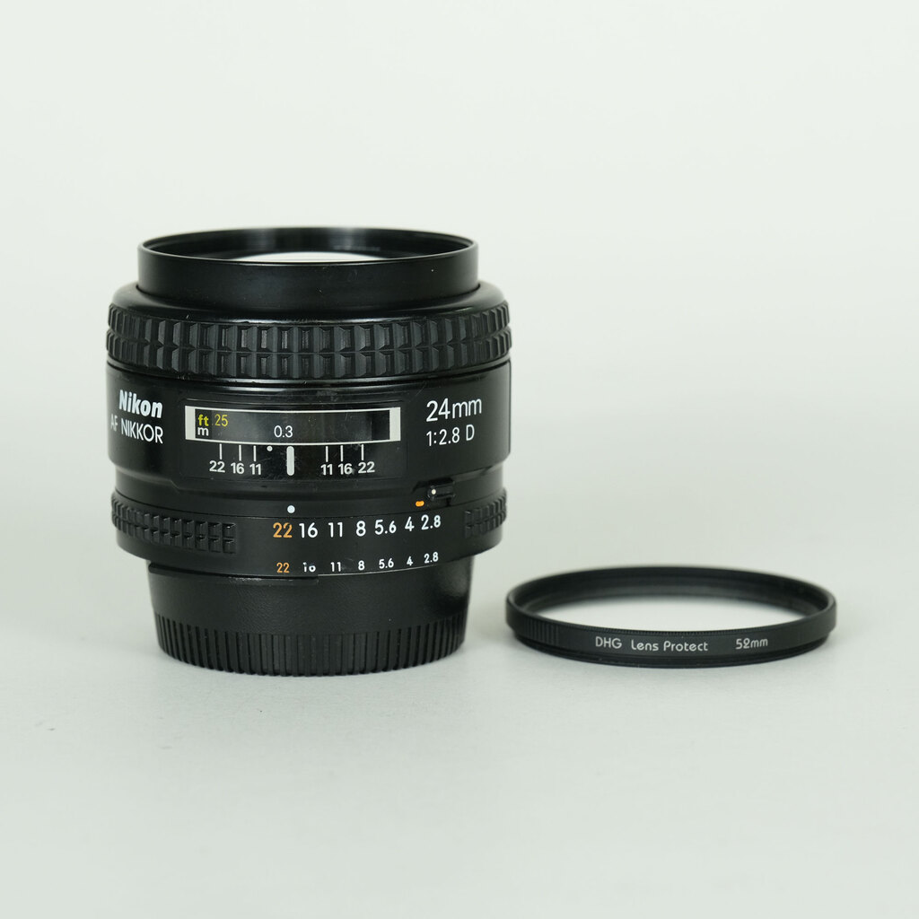 Nikon Ai AF Nikkor 24mm F2.8D