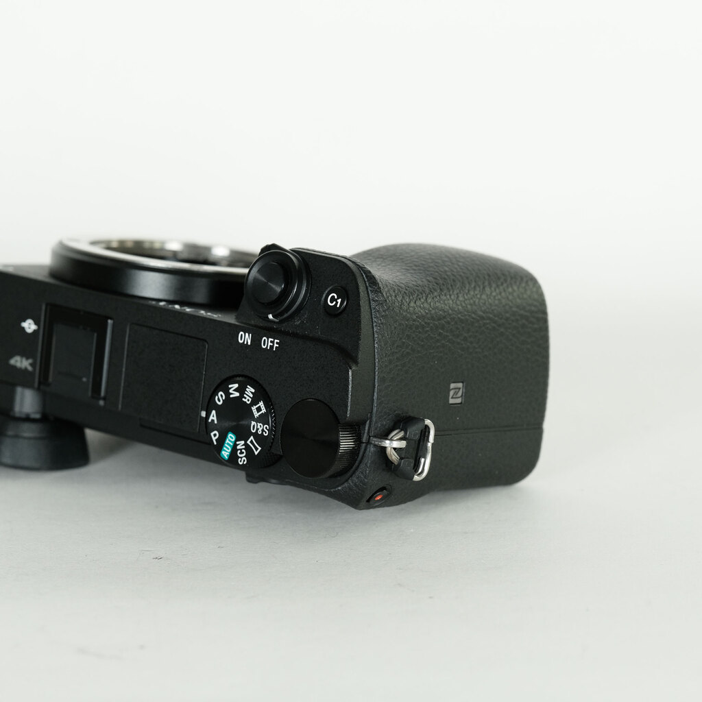 SONY α6400（ILCE-6400）