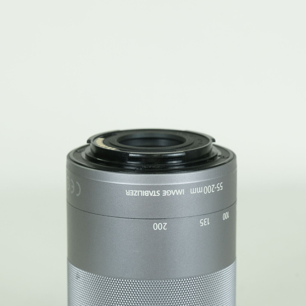 Canon EF-M55-200mm F4.5-6.3 IS STM シルバー