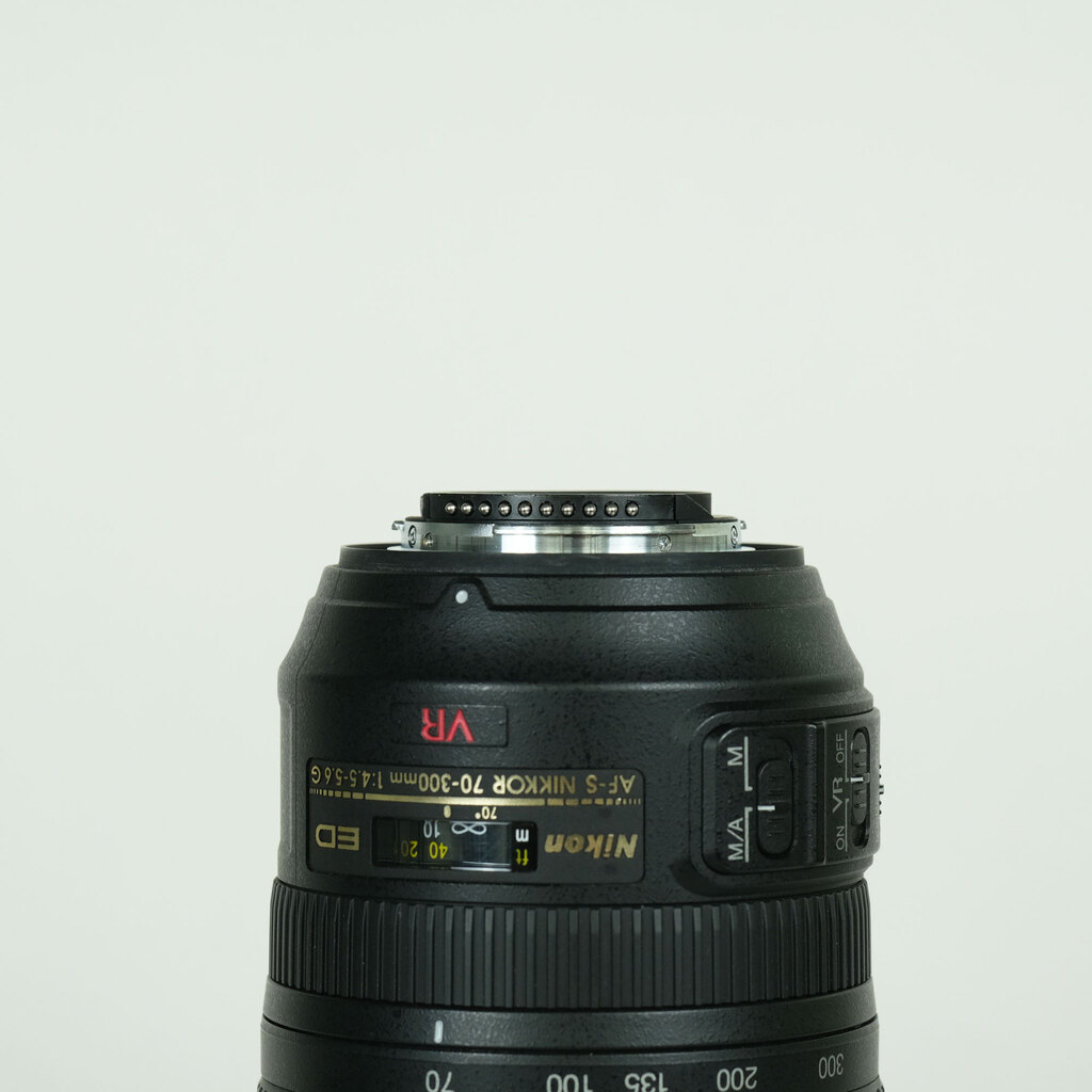 Nikon AF-S VR Zoom-Nikkor 70-300mm F4.5-5.6G IF-ED